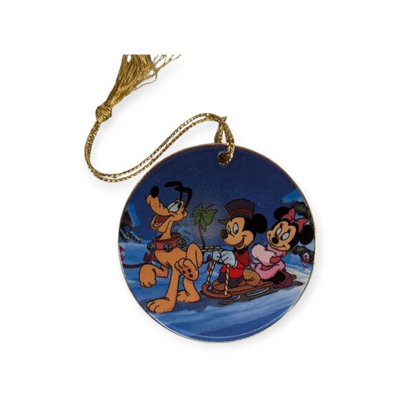 Vintage 1999 Disney Mickey's Once Upon a Christmas Ceramic Round Ornament - Picture 1 of 4